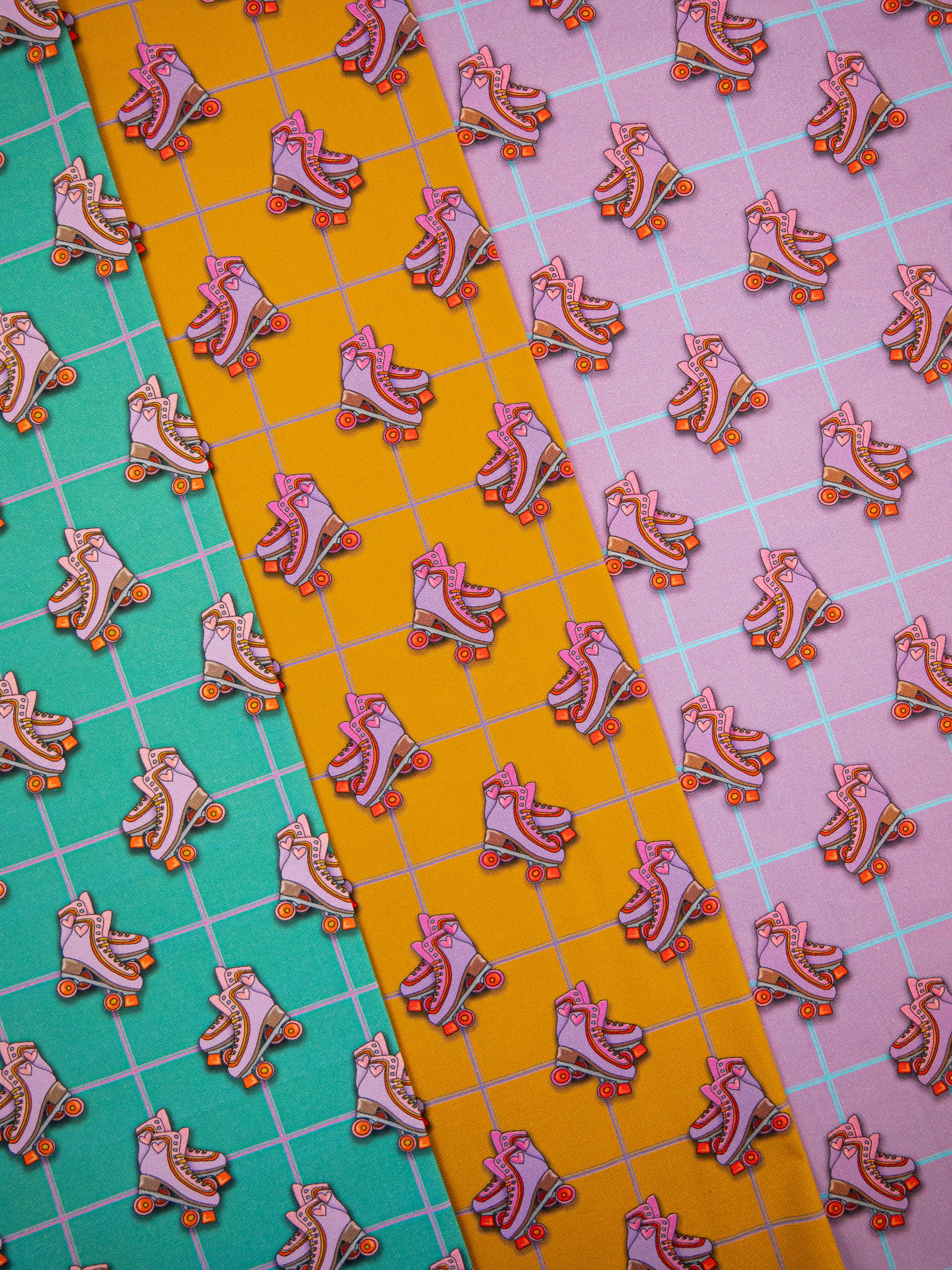 "The Happy Canvas Story" Rollschuhe flieder