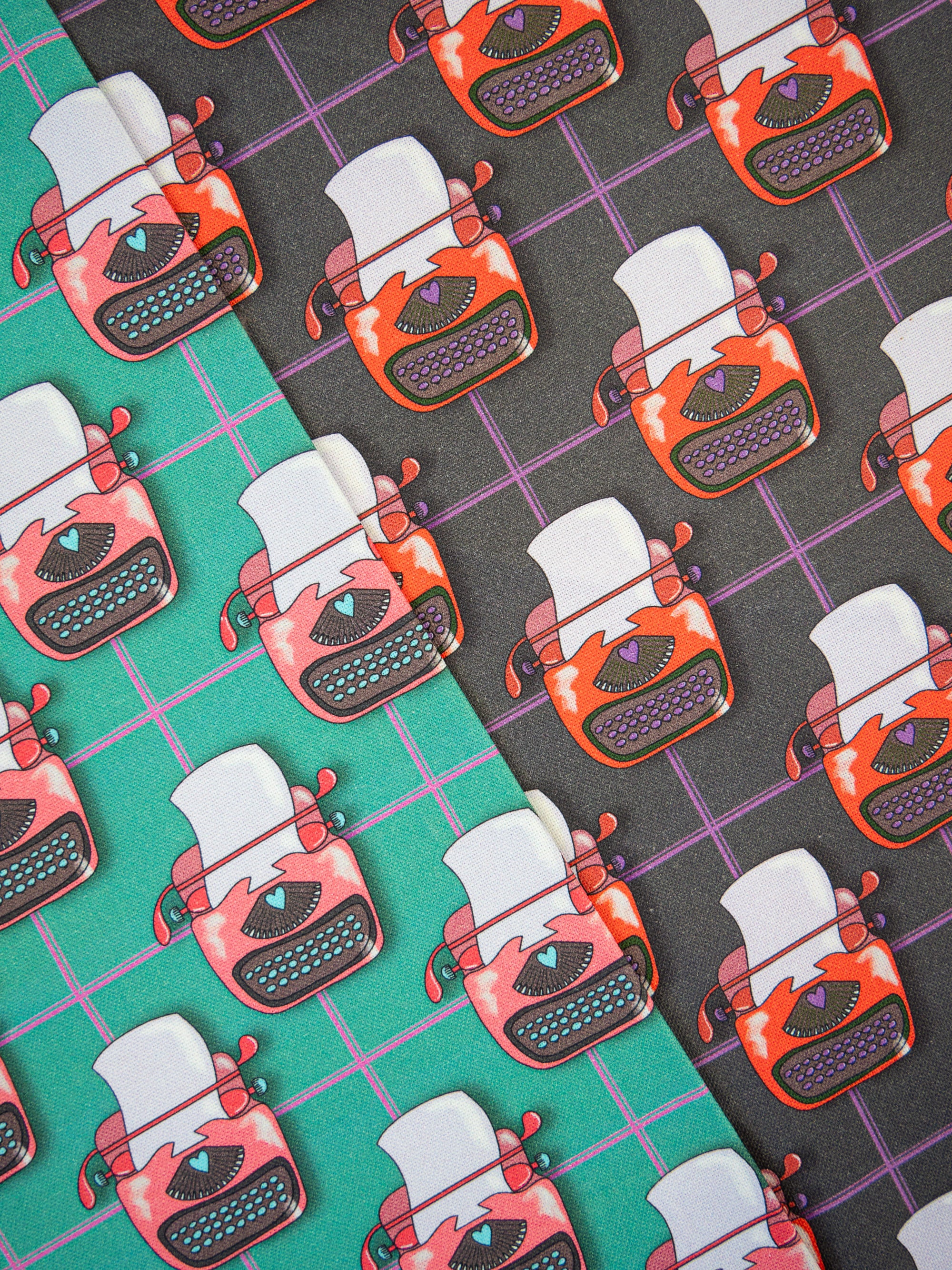 "The Happy Canvas Story" Schreibmaschine smaragd Stoff Anke's Nähbox