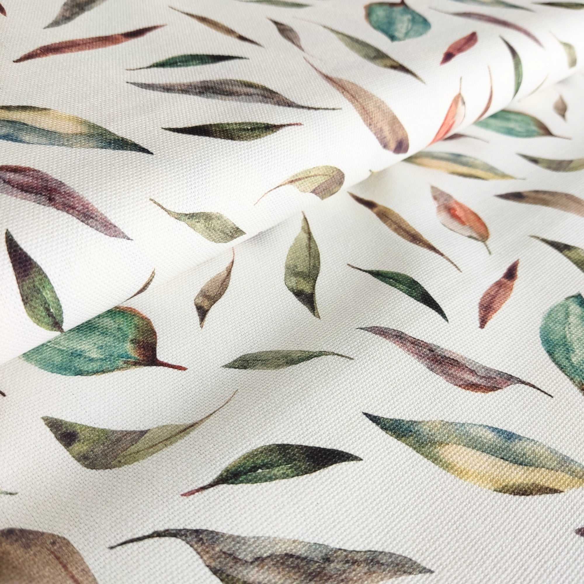 Canva "Dara" Blätter