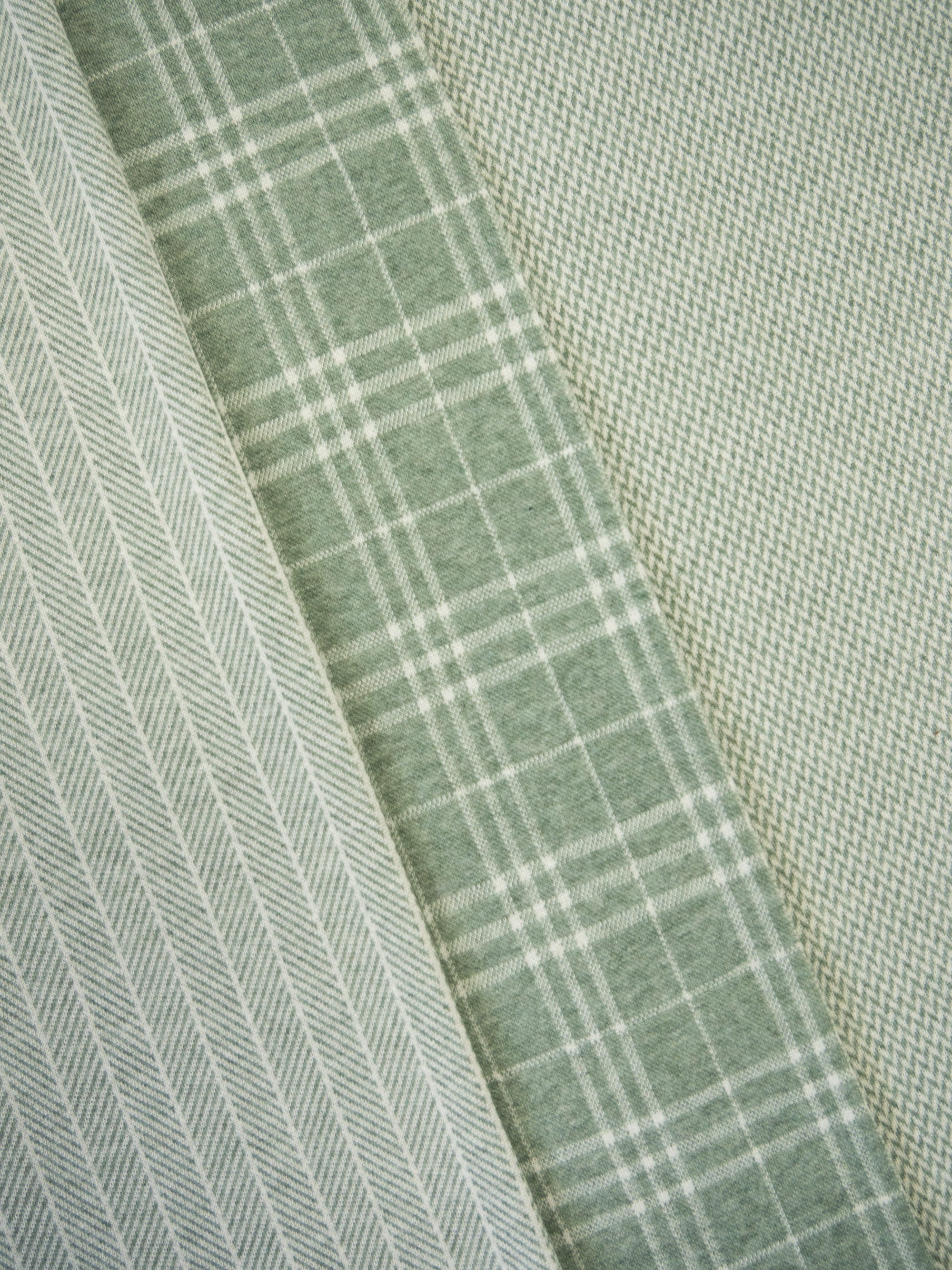 Jacquard-Jersey "Madita" Chevron meliert ecru/salbei