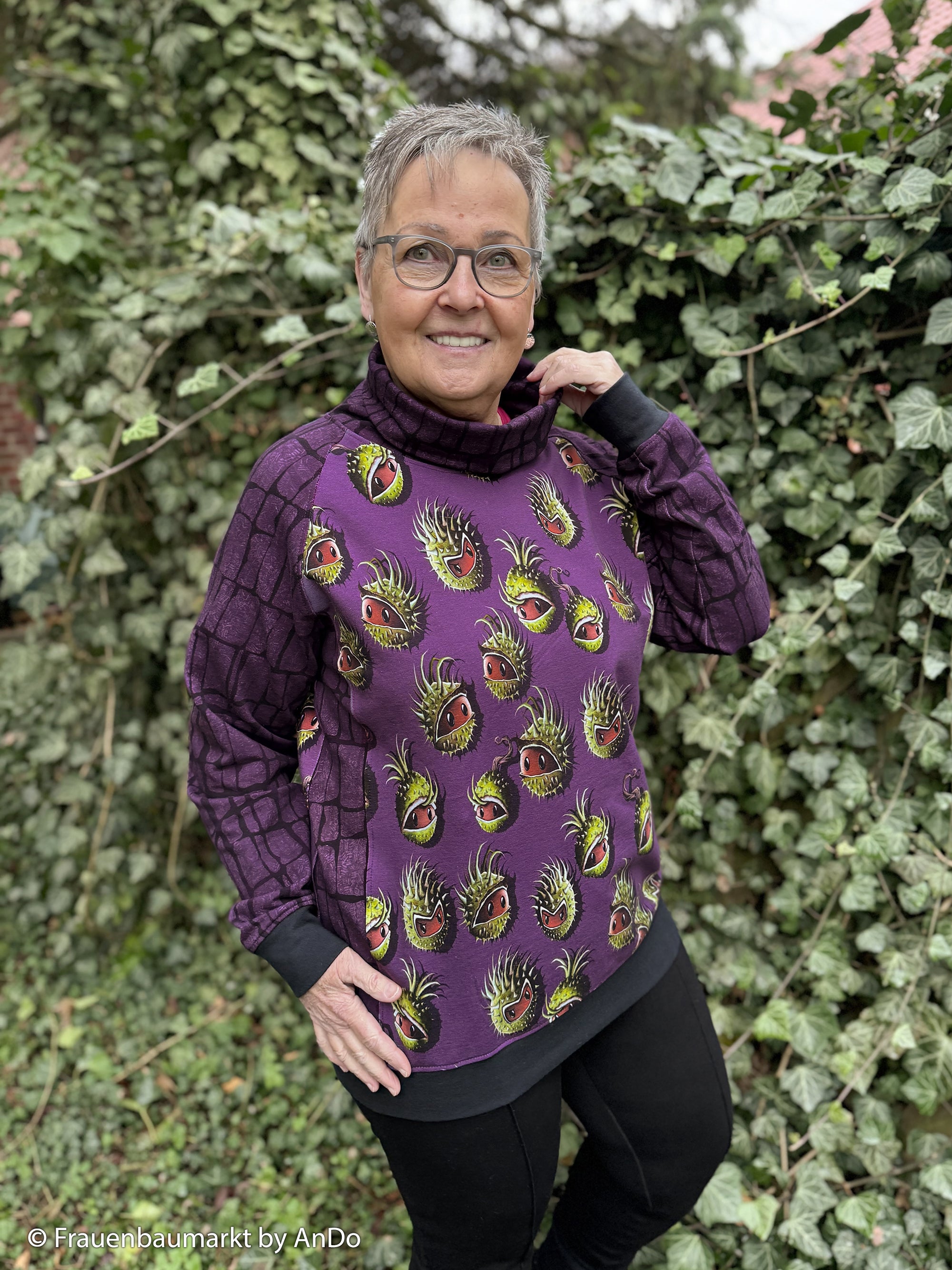 French Terry "Chestnut Friends" pflaume